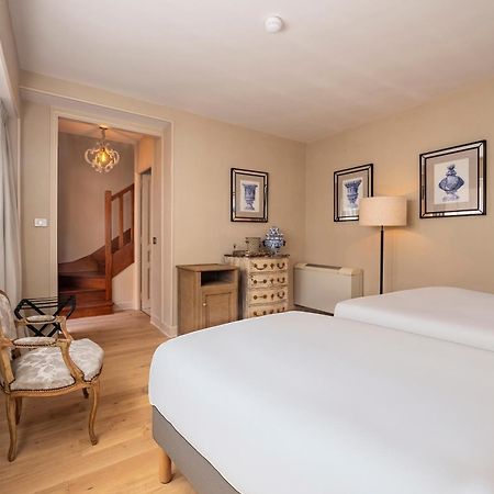 Hotel De La Poste Авалон Екстериор снимка