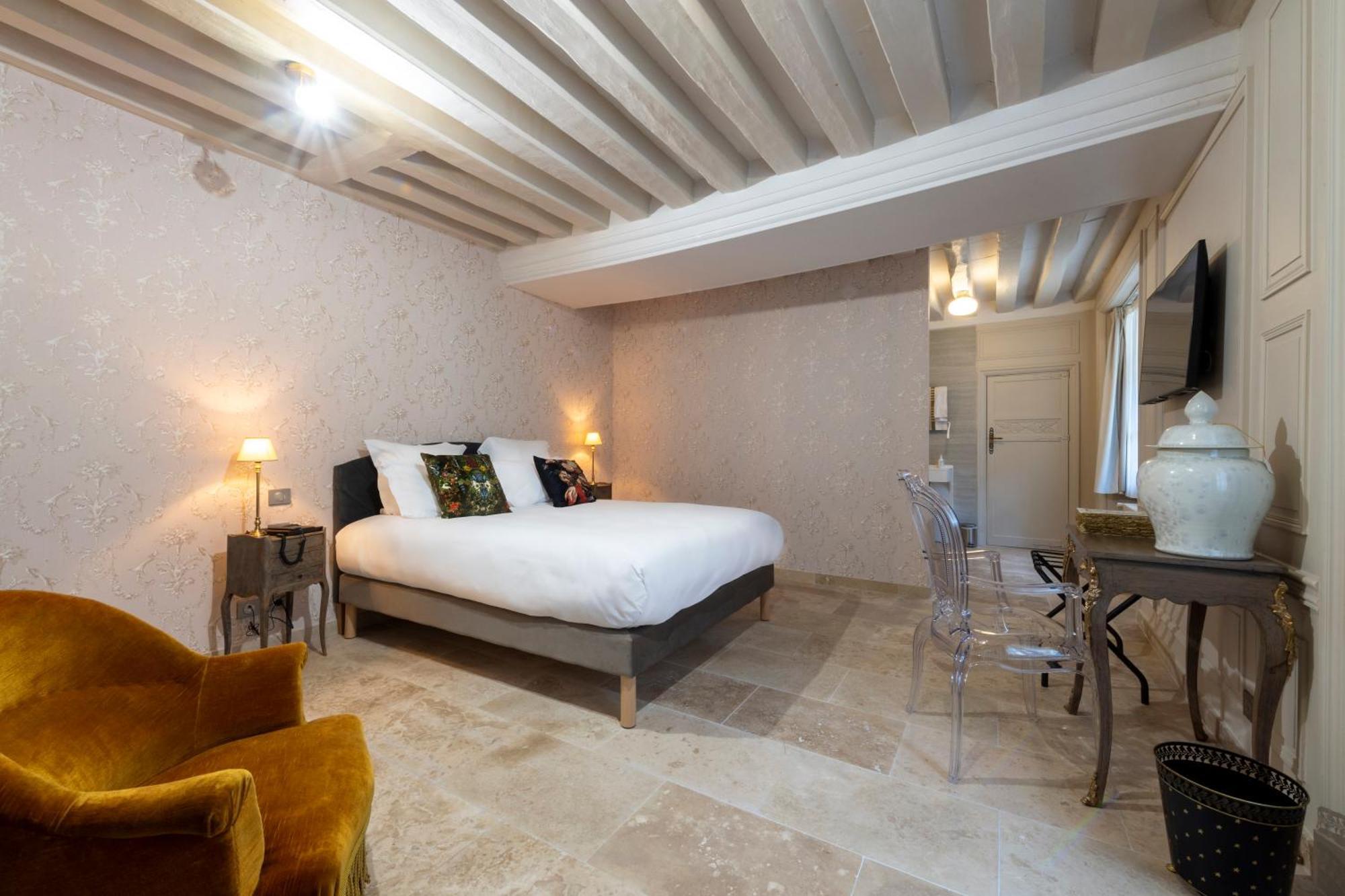 Hotel De La Poste Авалон Екстериор снимка